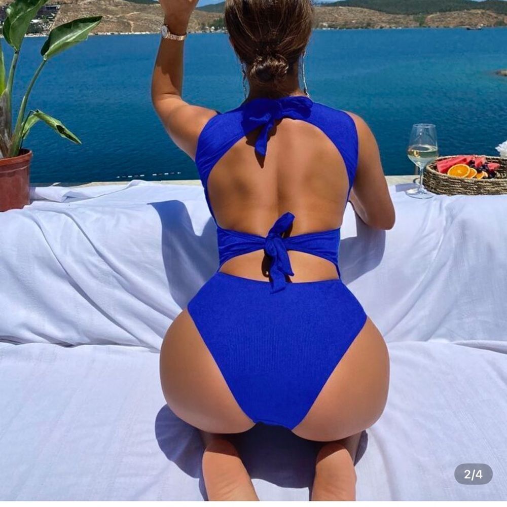 Elegant Blue Women's Swimsuit - Picture 2 of 4